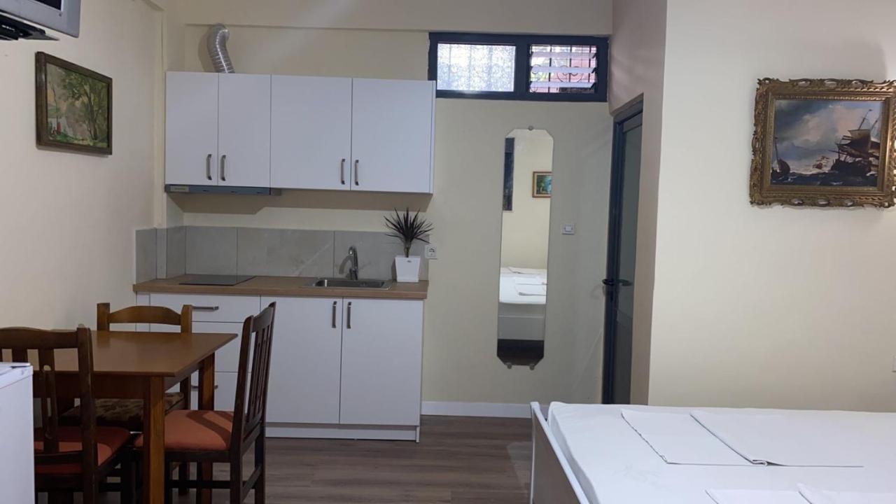 Citycenter Studios Sarandë 외부 사진