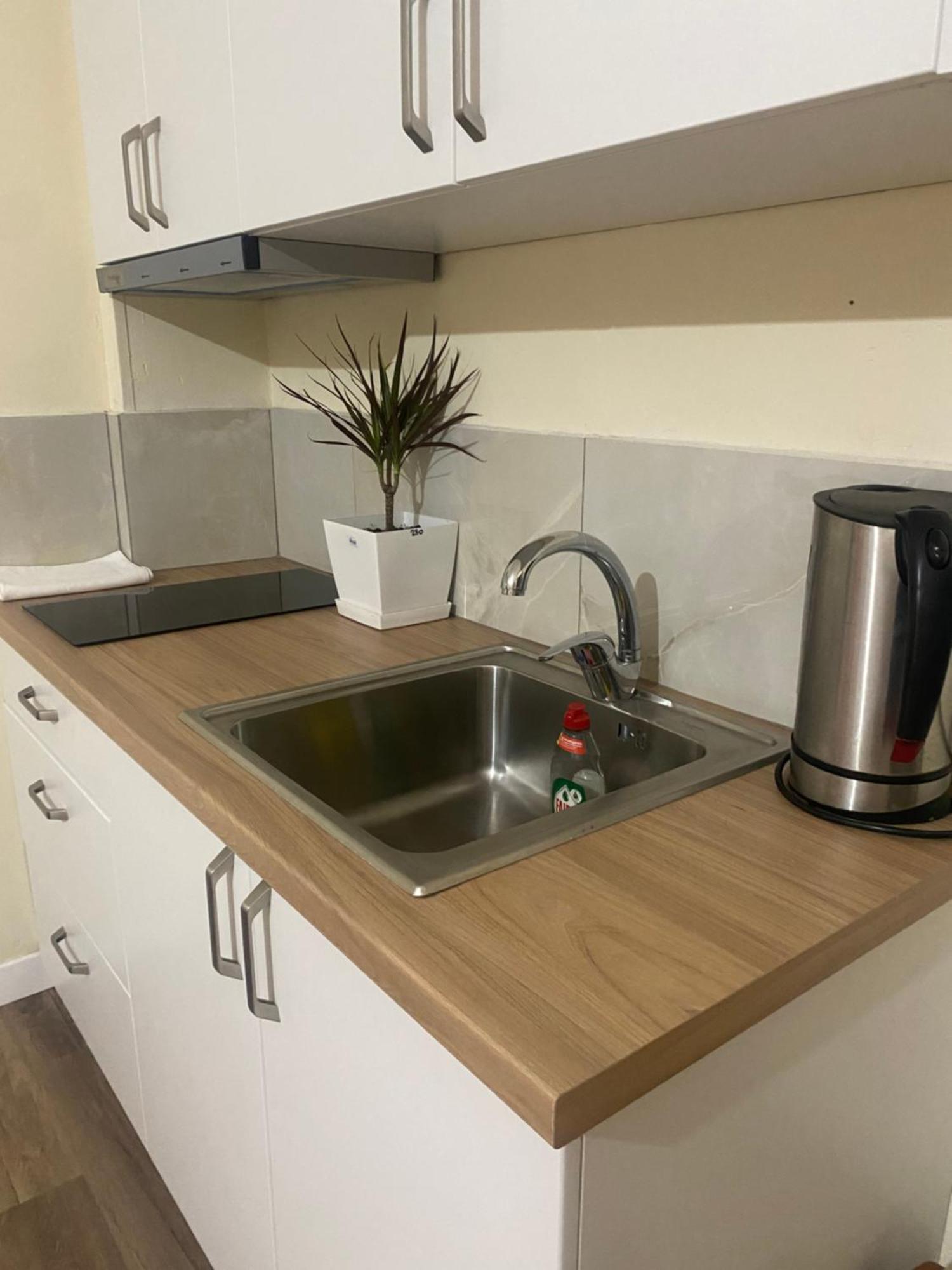 Citycenter Studios Sarandë 외부 사진