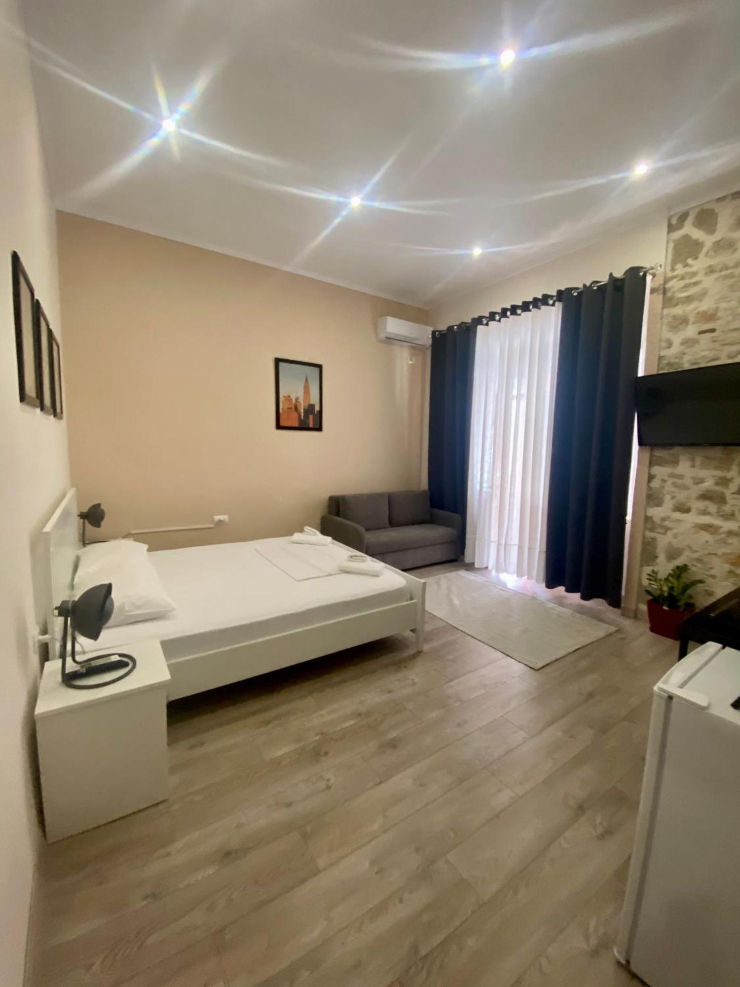 Citycenter Studios Sarandë 외부 사진